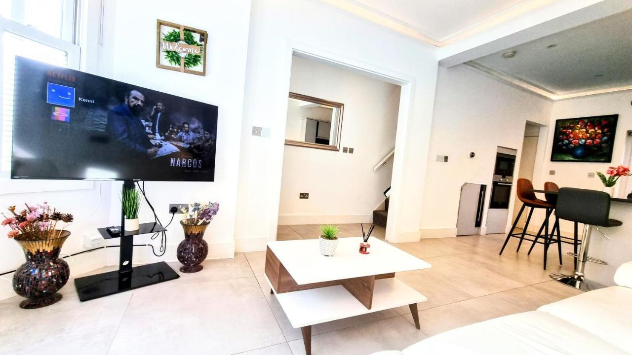 Вілла Surbiton Luxury Garden House 19 Екстер'єр фото