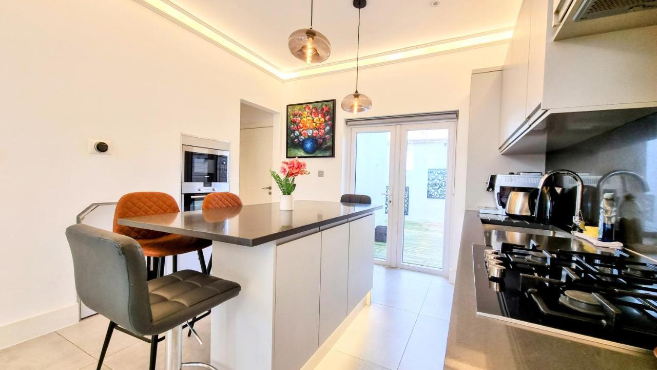 Вілла Surbiton Luxury Garden House 19 Екстер'єр фото