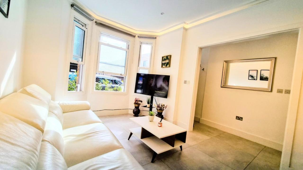 Вілла Surbiton Luxury Garden House 19 Екстер'єр фото