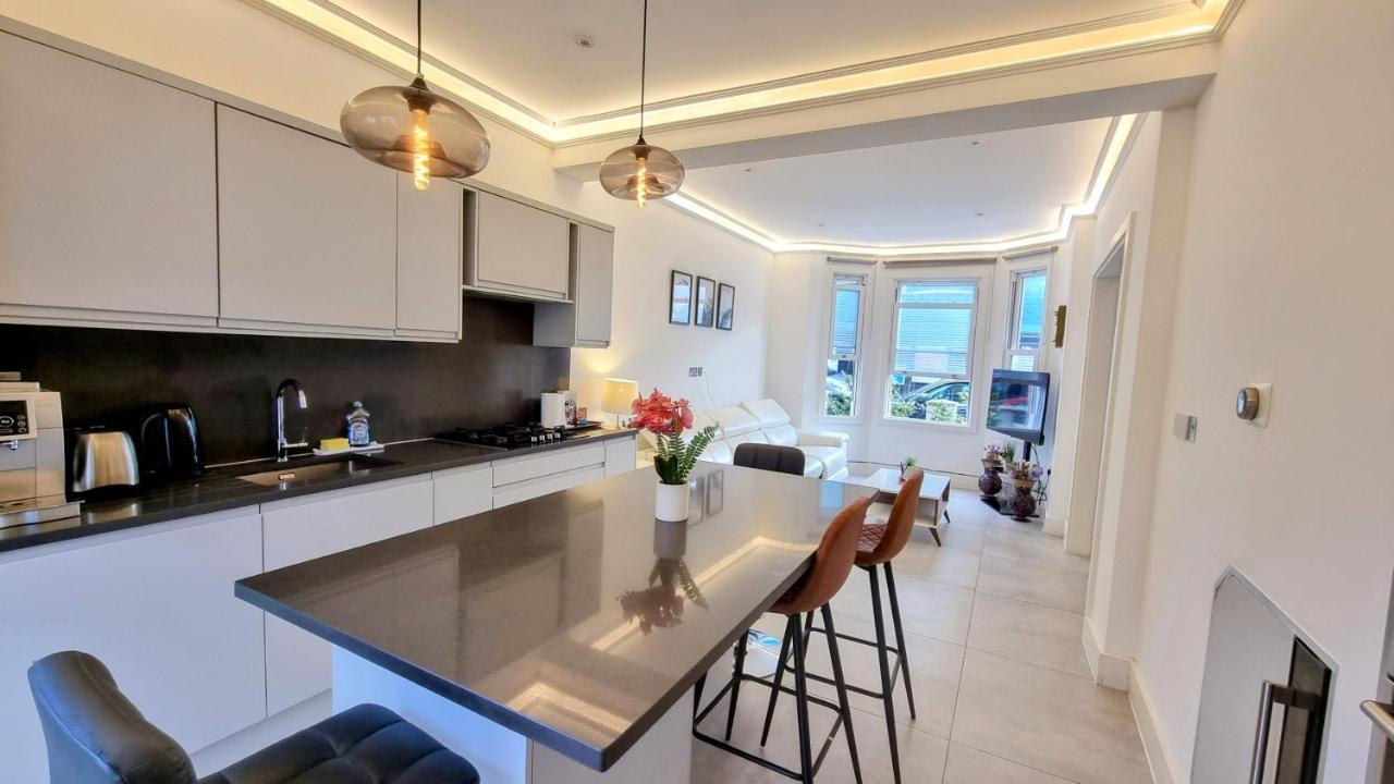Вілла Surbiton Luxury Garden House 19 Екстер'єр фото