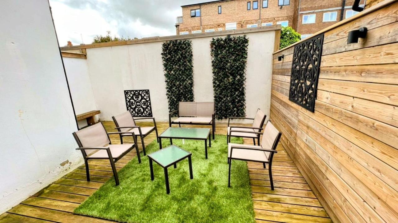 Вілла Surbiton Luxury Garden House 19 Екстер'єр фото